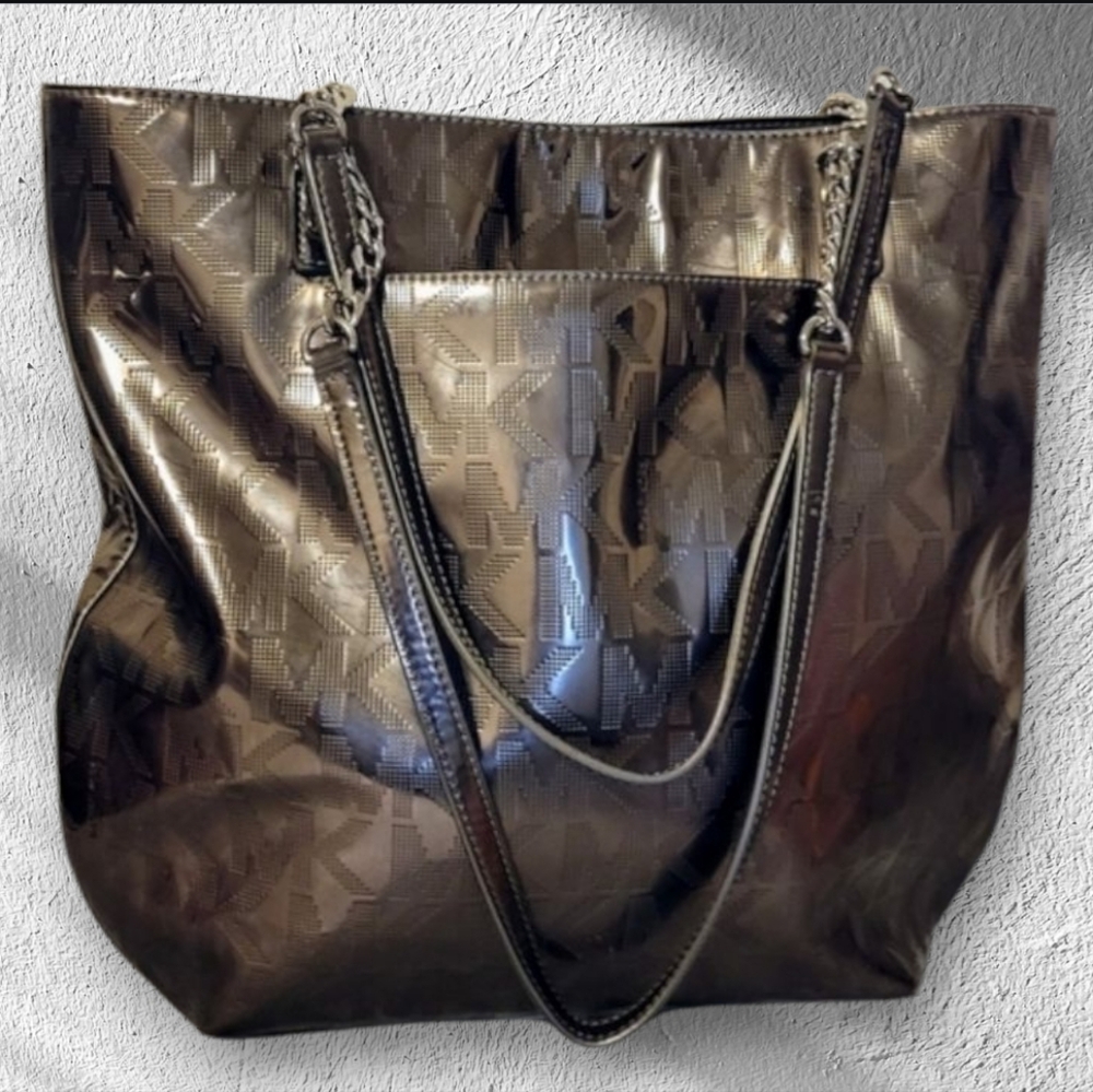 NWOT Michael Kors Jet Metallic Patent‎ Leather Tote Chain Gunmetal, No MK Charm - Picture 3 of 9